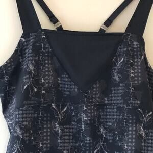 The North Face Tank Top Vapor Wick Black Size M